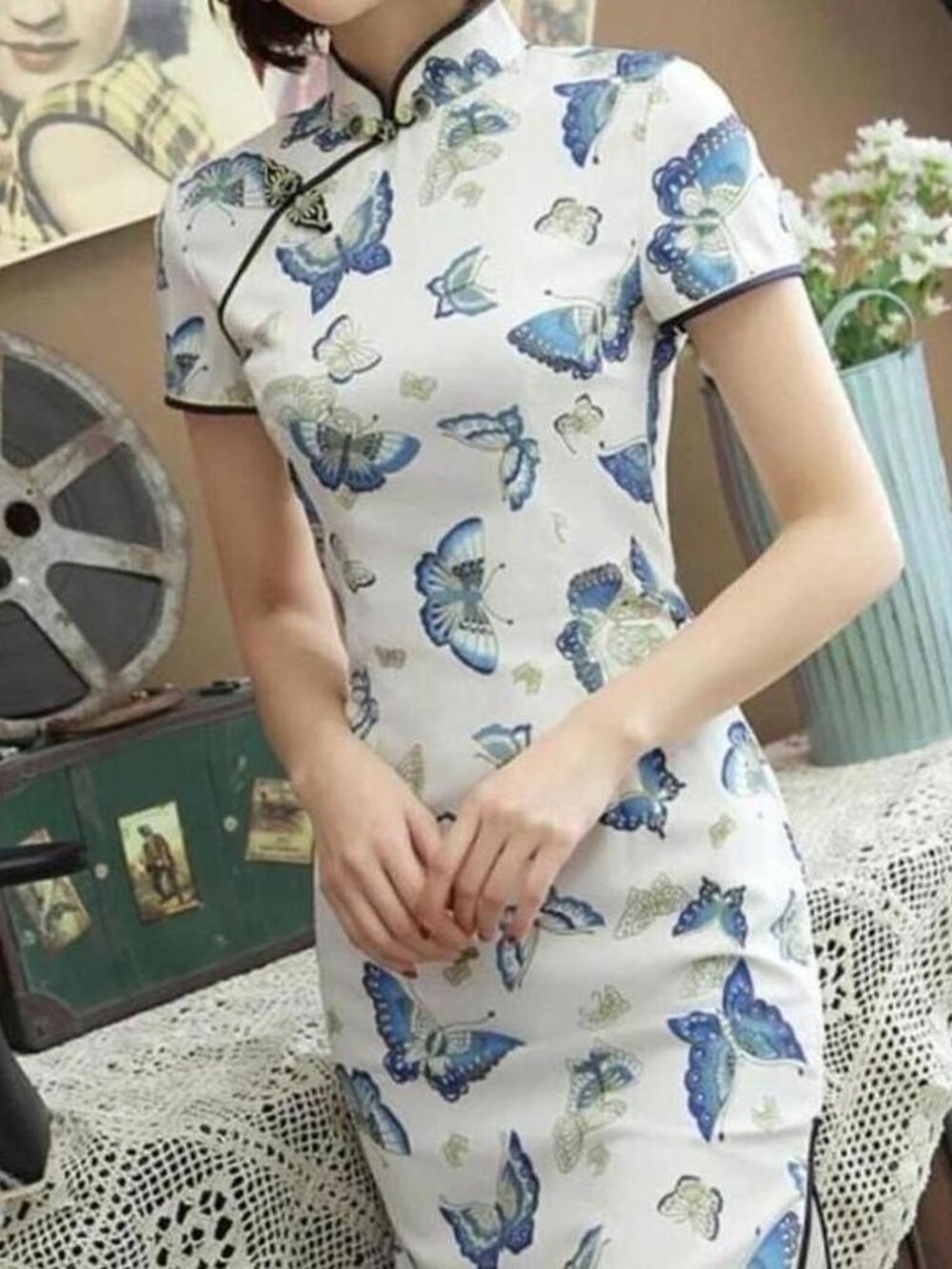 Modern Butterfly Cheongsam / Qipao Dress Sz XS🦋